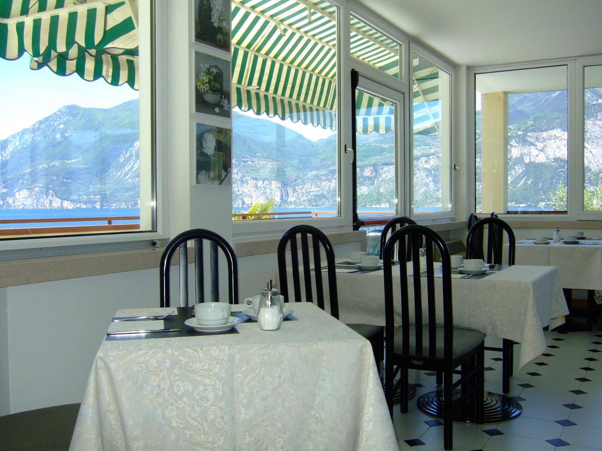 Residence San Vito Brenzone sul Garda Eksteriør bilde