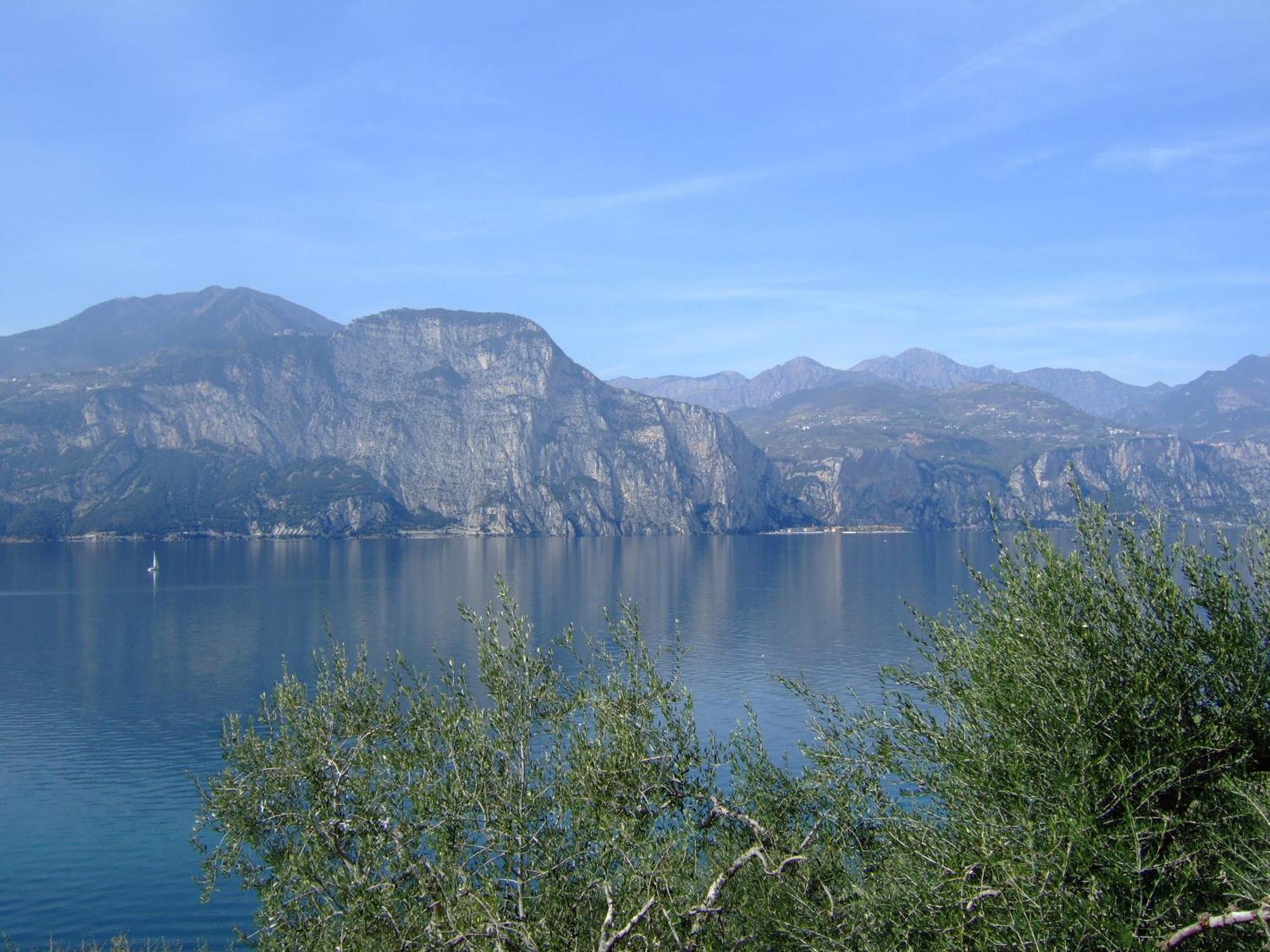 Residence San Vito Brenzone sul Garda Eksteriør bilde